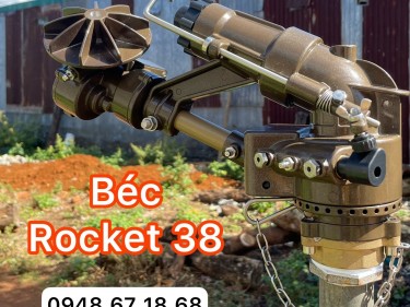 Béc ROCKET 38 - béc tưới bánh răng bán kính 38m